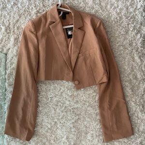 Forever 21 cropped blazer New with tags
